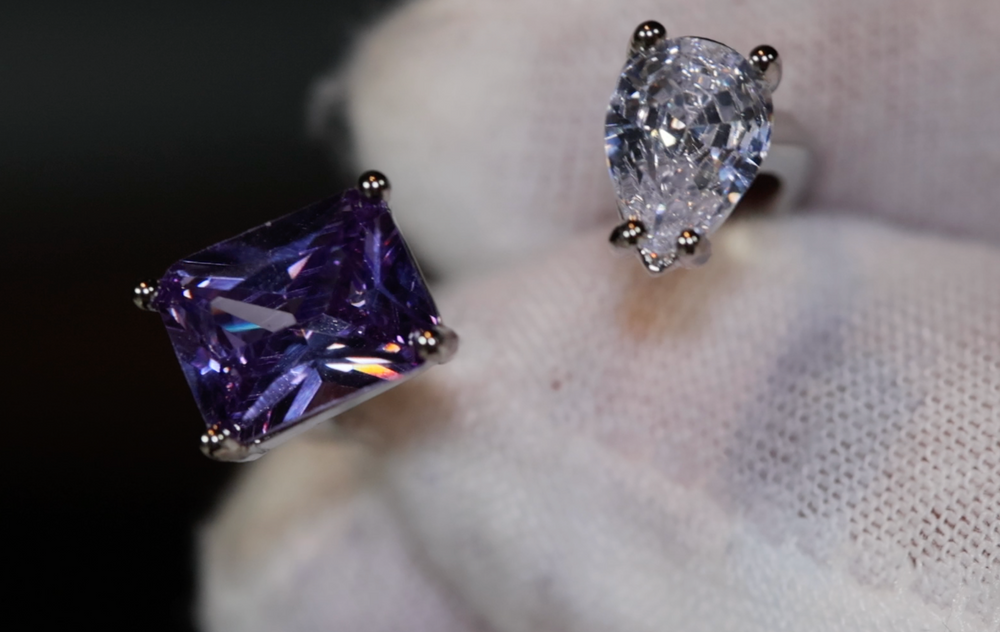 Purple ring, Purple diamond ring, Purple diamond engagement ring