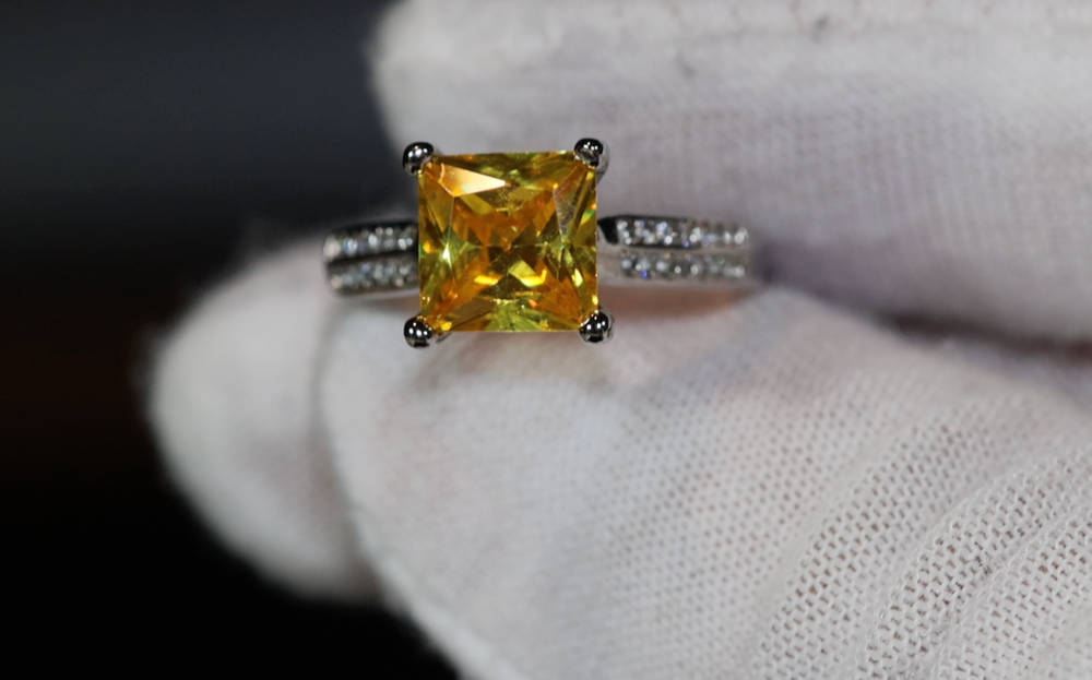 Yellow Diamond Ring | Yellow Diamond Engagement Rings | Solitaire Diamond Ring