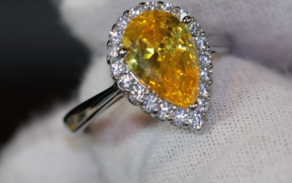 
            
                Load image into Gallery viewer, Yellow Diamond Ring | Yellow Diamond Engagement Rings | Canary Yellow Diamond Ring | Yellow Pear Cut Diamond Ring
            
        