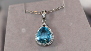 AQUAMARINE BLUE DIAMOND PENDANT & NECKLACE