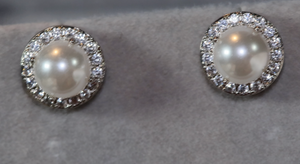 Pearl Earrings | Diamond Pearl Ear Studs | Womens Pearl Earrings | Pearl earrings with Diamonds | Womens Diamond Earrings | Pearl Ear Studs