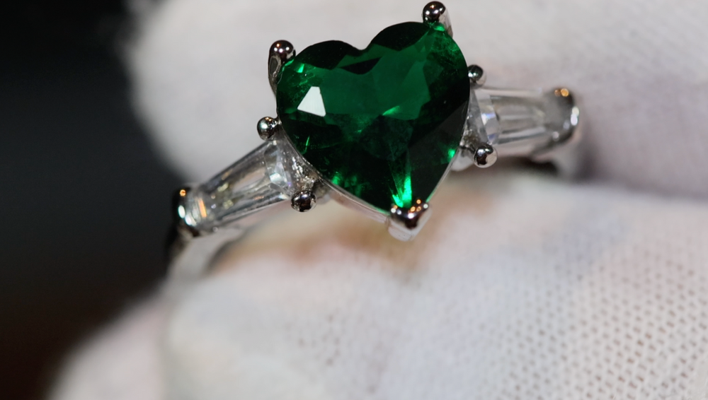 Green Diamond Heart Ring | Womens Green Diamond Ring