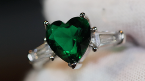 Green Diamond Heart Ring | Womens Green Diamond Ring