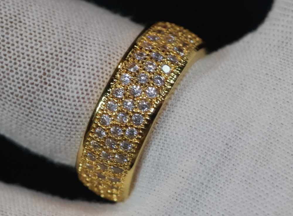 mens gold diamond wedding ring