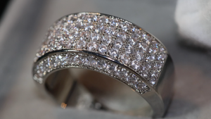 Promise Ring | Mens Wedding Ring | Womens Ring | Eternity Ring Diamond | Iced Out Ring | Pavé Ring | Diamond Wedding Band | Eternity Ring