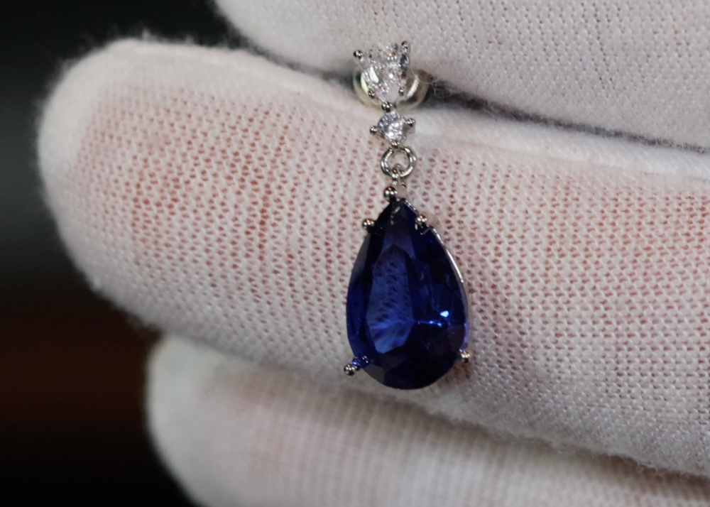 SAPPHIRE BLUE EARRINGS | BLUE DIAMOND EARRINGS