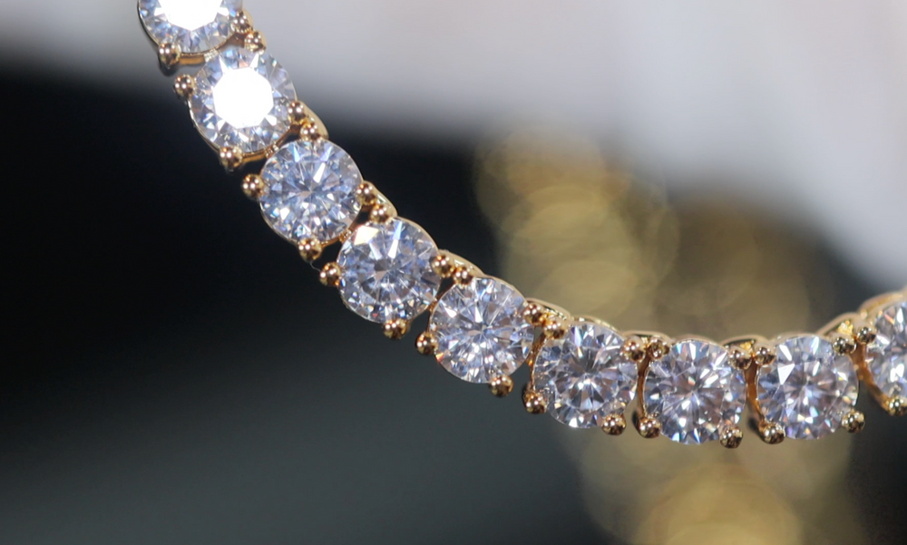 
            
                Load image into Gallery viewer, Gold Tennis Chain
            
        