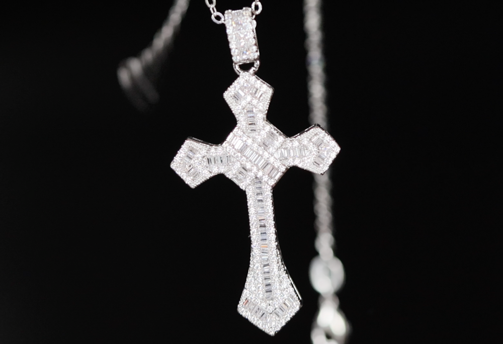 
            
                Load image into Gallery viewer, Cross necklace for Men | Cross Necklace Women | Cross Pendant and Necklace | Cross Chain for Men | Iced Out Cross Pendant
            
        