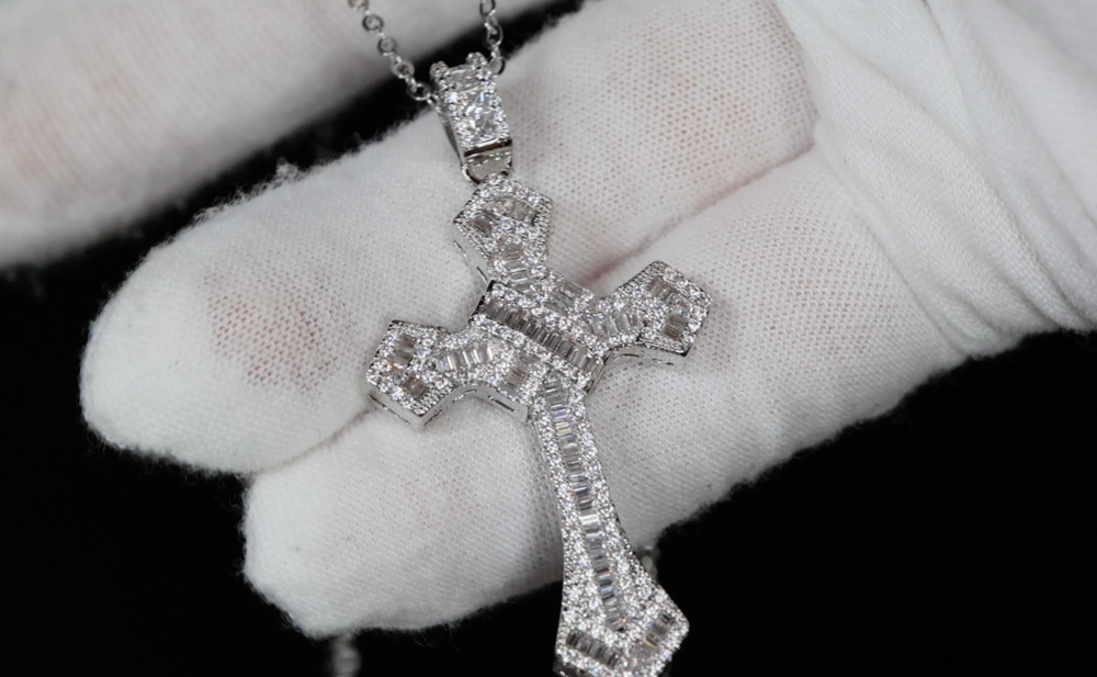 
            
                Load image into Gallery viewer, Cross necklace for Men | Cross Necklace Women | Cross Pendant and Necklace | Cross Chain for Men | Iced Out Cross Pendant
            
        