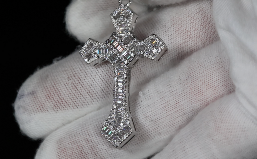 
            
                Load image into Gallery viewer, Cross necklace for Men | Cross Necklace Women | Cross Pendant and Necklace | Cross Chain for Men | Iced Out Cross Pendant
            
        