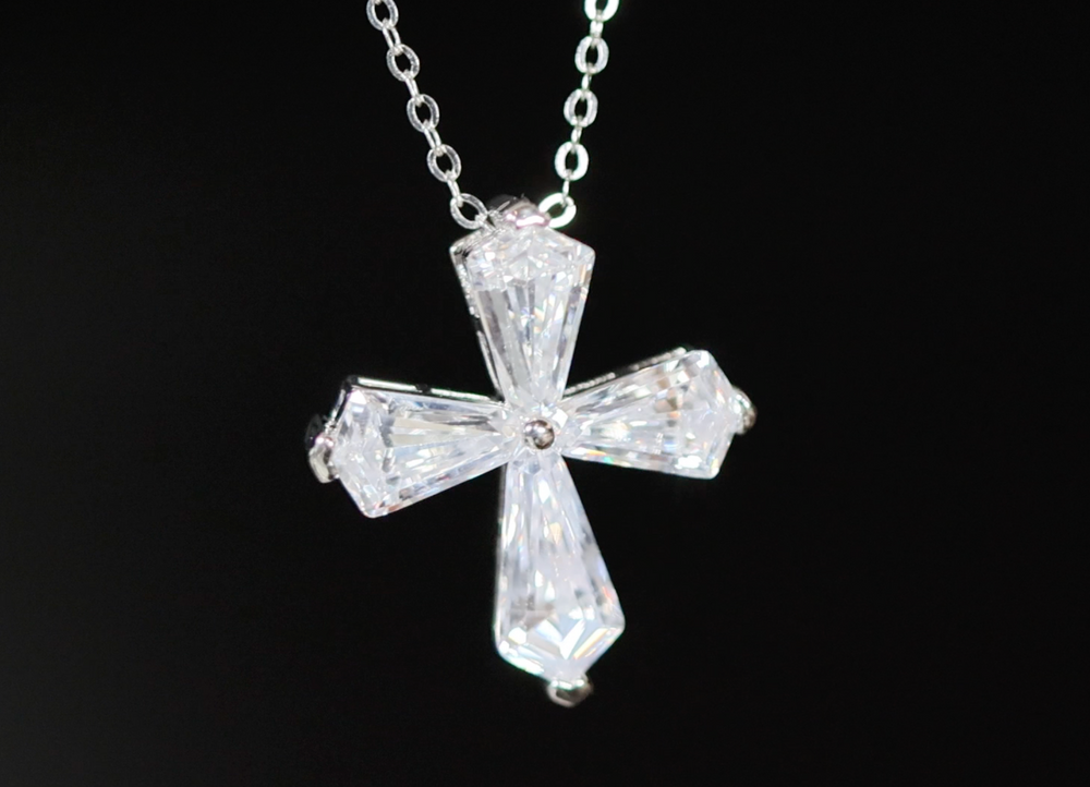 Small Diamond Cross Pendant | Womens Diamond Cross Pendant