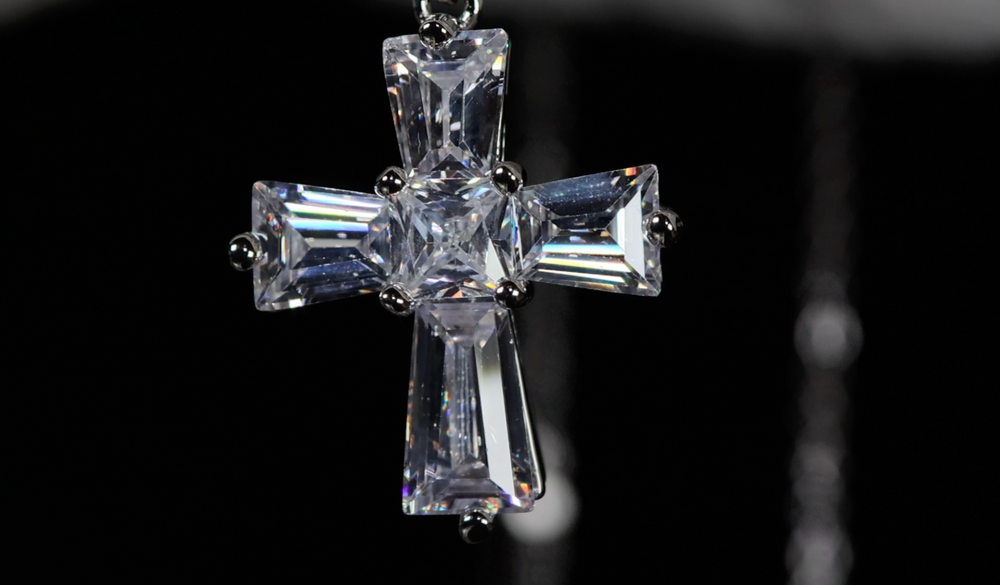 Small Diamond Cross Pendant | Womens Diamond Cross Pendant