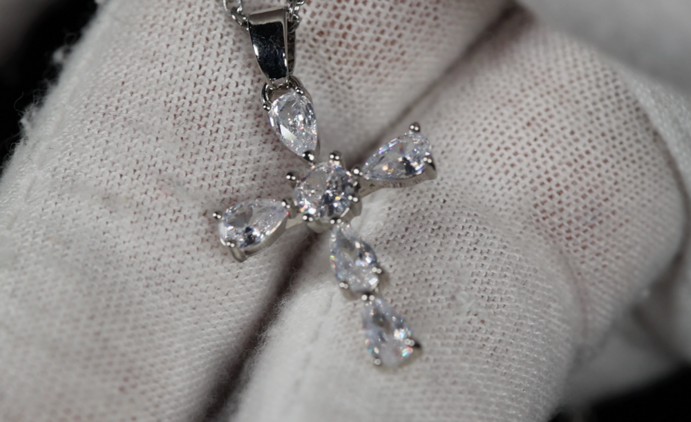 Small Diamond Cross | Womens Diamond Cross Pendant