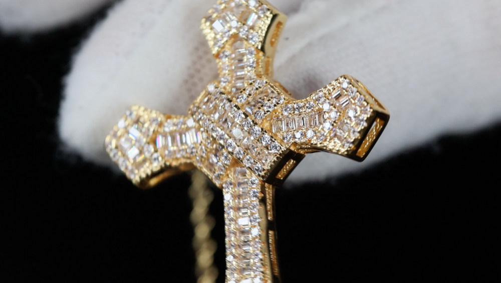 Gold Diamond Cross Pendant | Gold Iced Out Cross Pendant