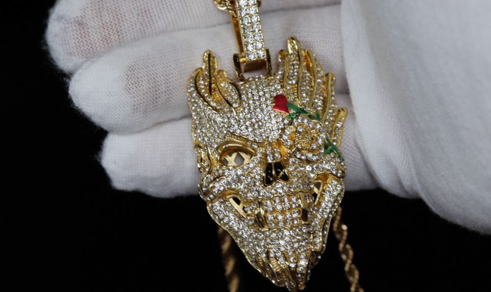 Iced Out Skull Pendant | Iced Out Pendant | Hip Hop Jewellery | Diamond Skull Pendant