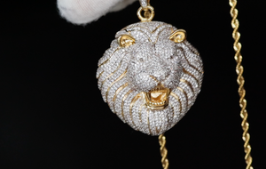 Big Iced Out Lion Pendant, Diamond lion head pendant, iced out lion pendant