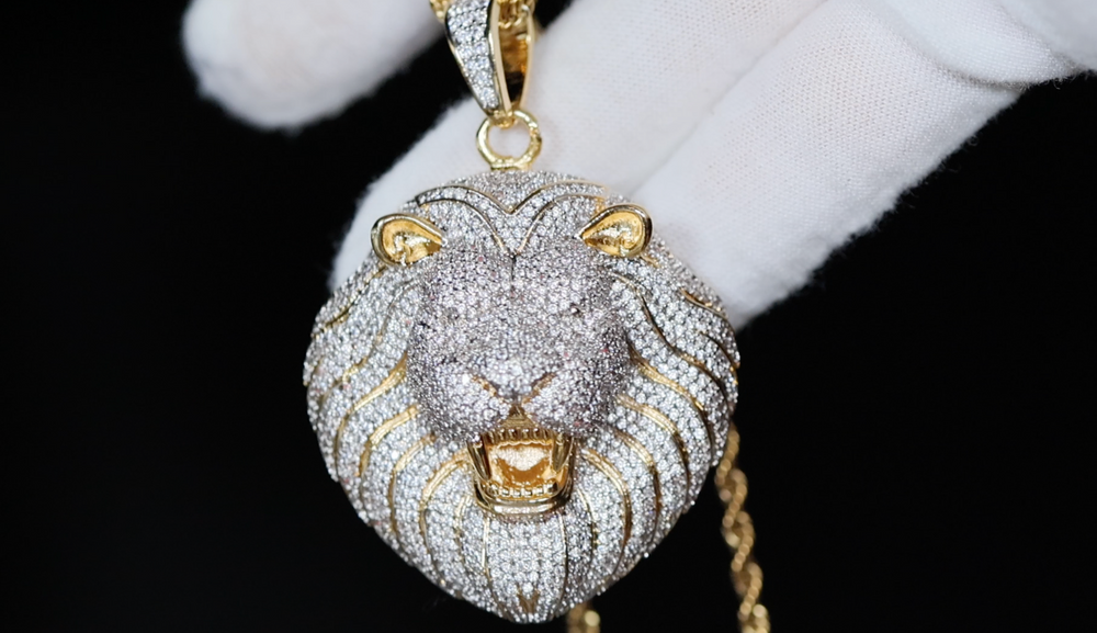 Big Iced Out Lion Pendant, Diamond lion head pendant, iced out lion pendant