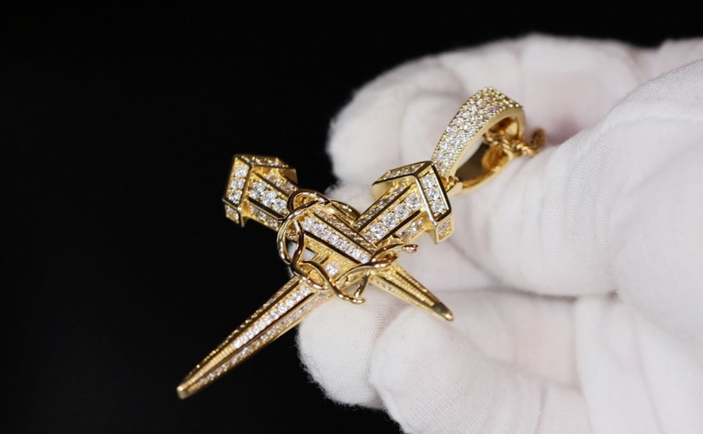 
            
                Load image into Gallery viewer, Cross Necklace | Cross necklace for Men | Cross Necklace Women | Cross Pendant and Necklace | Cross Chain for Men | Iced Out Cross Pendant
            
        