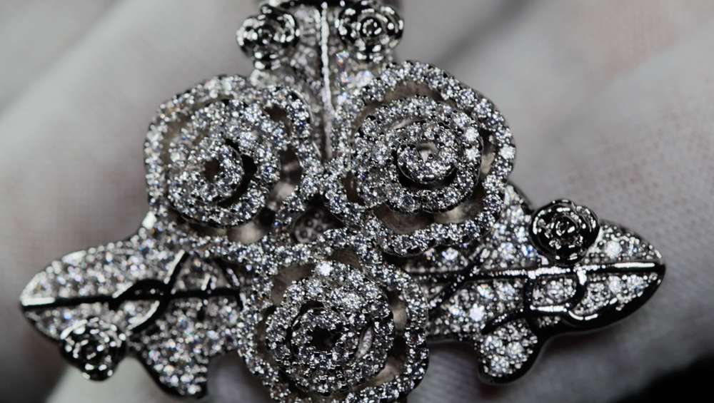 
            
                Load image into Gallery viewer, Cross Necklace | Cross Necklace Women | Iced Out Cross Pendant
            
        