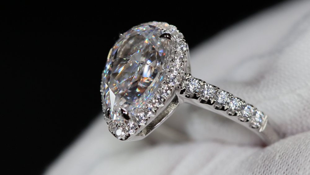 
            
                Load image into Gallery viewer, Womens Lab Grown Diamond Ring
            
        