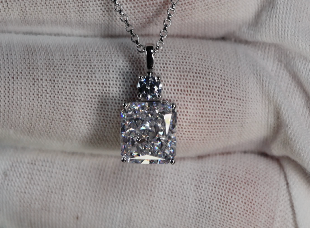 Radiant Cut Diamond Pendant