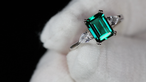 Colombian Emerald Ring