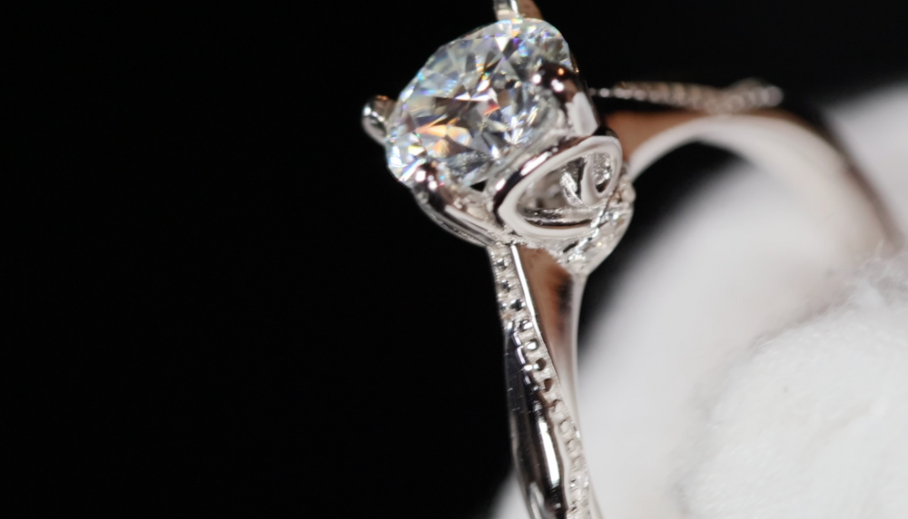 Womens Moissanite Diamond Engagement Ring