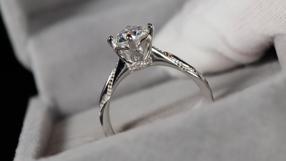 Womens Moissanite Diamond Engagement Ring