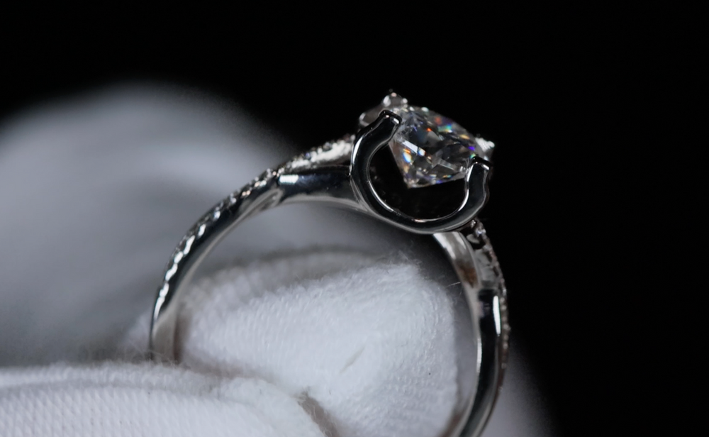 Womens Moissanite Diamond Ring