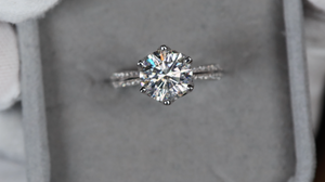 Womens Moissanite Engagement Ring