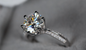Womens Moissanite Engagement Ring