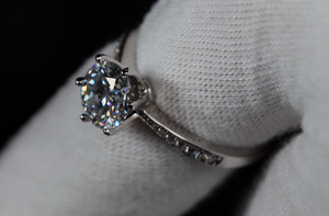Womens Moissanite Diamond Engagement Ring