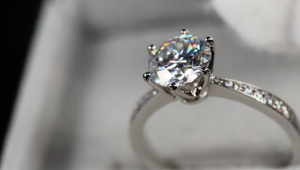 Womens Moissanite Diamond Engagement Ring