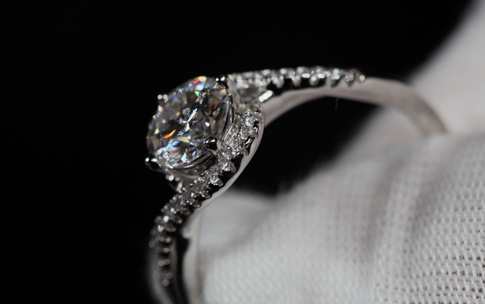 Womens Moissanite Diamond Ring