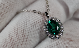 Colombian Emerald Necklace | Womens Lab Grown Emerald Necklace | Emerald Necklace | Green Diamond Pendant | Green Diamond Necklace | Emerald Pendant