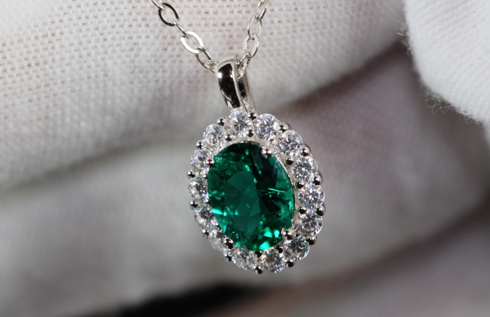 Colombian Emerald Necklace | Womens Lab Grown Emerald Necklace | Emerald Necklace | Green Diamond Pendant | Green Diamond Necklace | Emerald Pendant