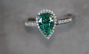 Womens Green Moissanite Diamond Ring