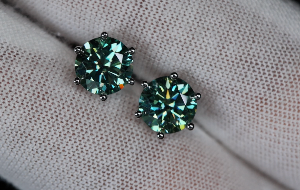 Green Moissanite Ear Studs