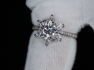 Moissanite Diamond Snowflake Ring | Moissanite Engagement Rings