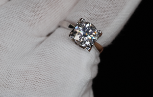 Moissanite Diamond Ring