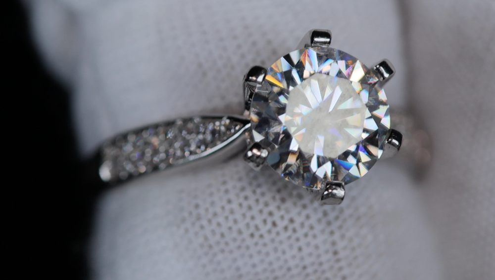 2.0 carat | Womens Engagement Ring | Moissanite Ring | Moissanite Engagement Rings