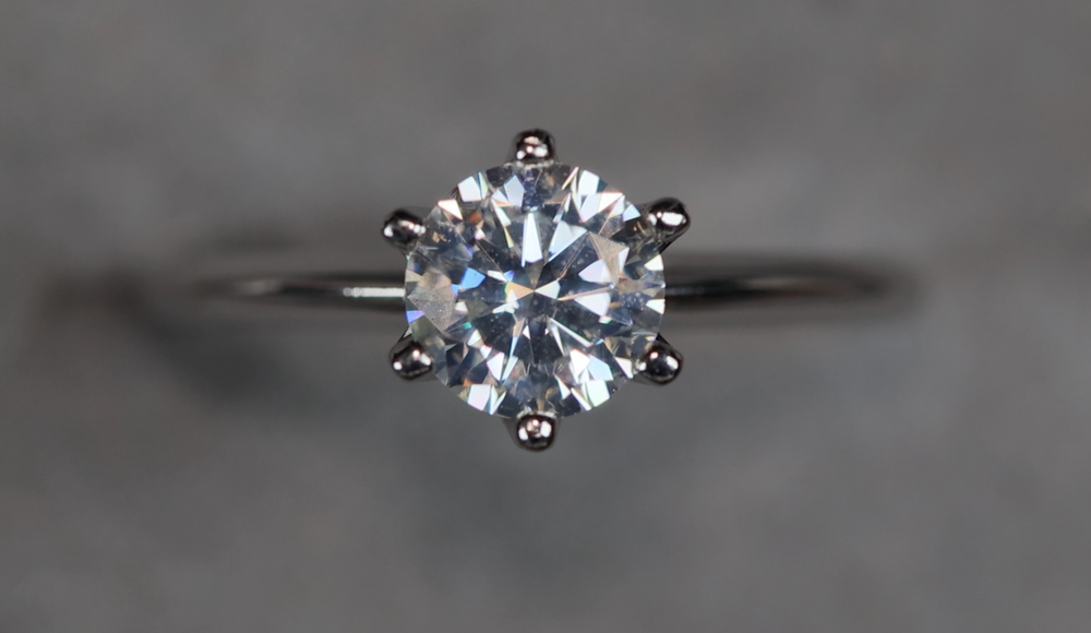 
            
                Load image into Gallery viewer, Womens Moissanite Ring | Moissanite Diamond Engagement Ring
            
        