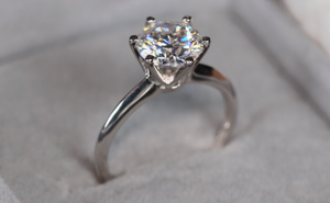 Womens Engagement Ring | Moissanite Wedding Ring | 2.0ct Moissanite Diamond Engagement Ring