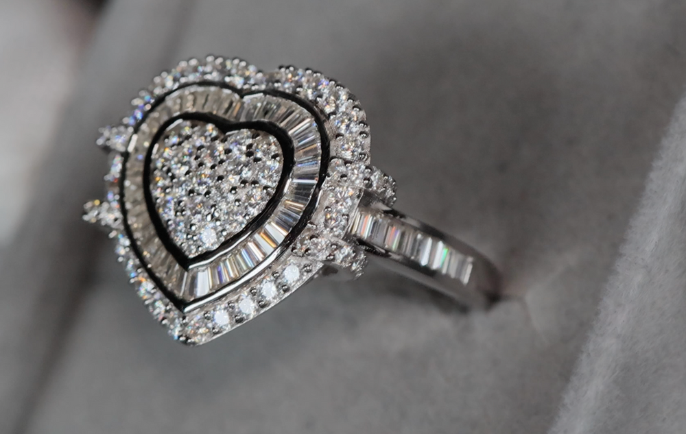 Moissanite Diamond Heart Ring