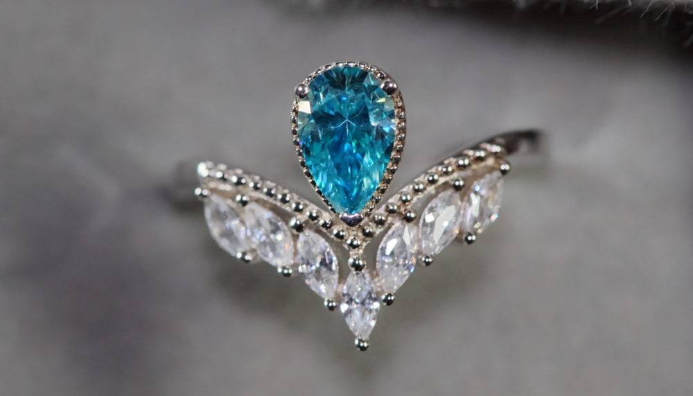 blue moissanite diamond ring