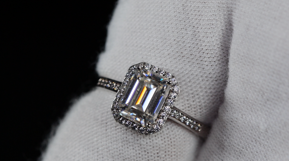 
            
                Load image into Gallery viewer, Emerald Cut Engagement Ring
            
        