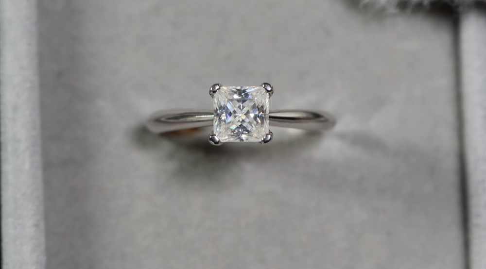 Womens Moissanite Ring