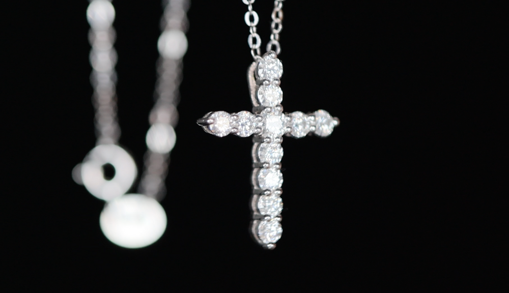 Moissanite Diamond Cross Necklace | Moissanite Diamond Cross Pendants