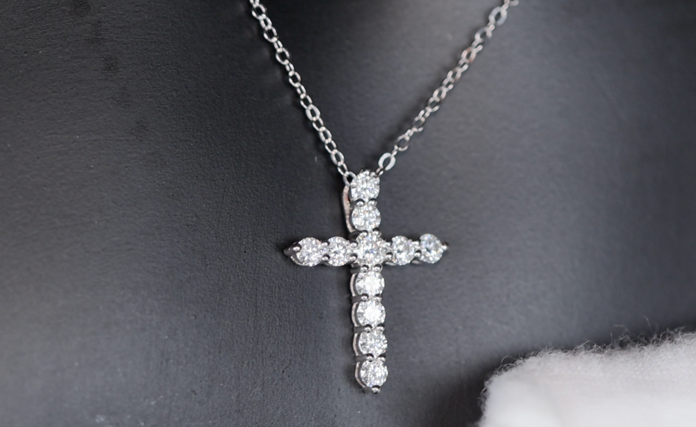 Moissanite Diamond Cross Necklace | Moissanite Diamond Cross Pendants