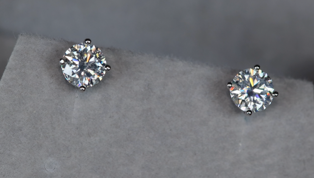 MOISSANITE ROUND DIAMOND EAR STUDS